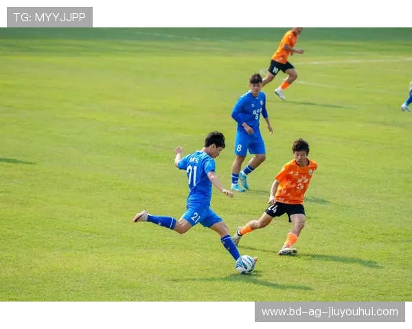 足球射门原声音频下载，真实比赛场景还原，带你感受精彩瞬间